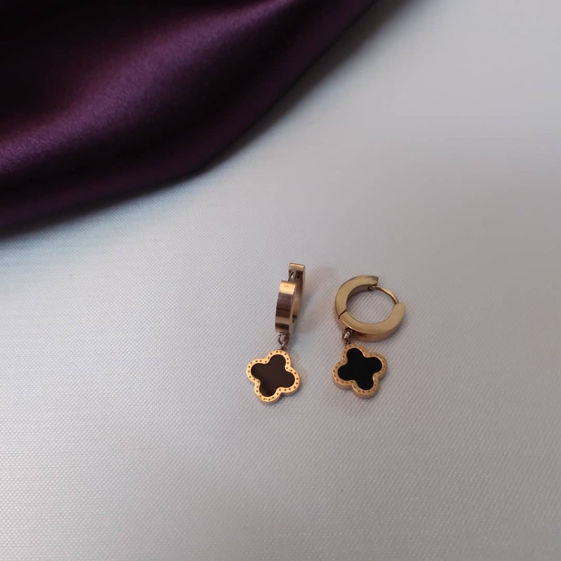 گوشواره زنانه مدل ونکلیف