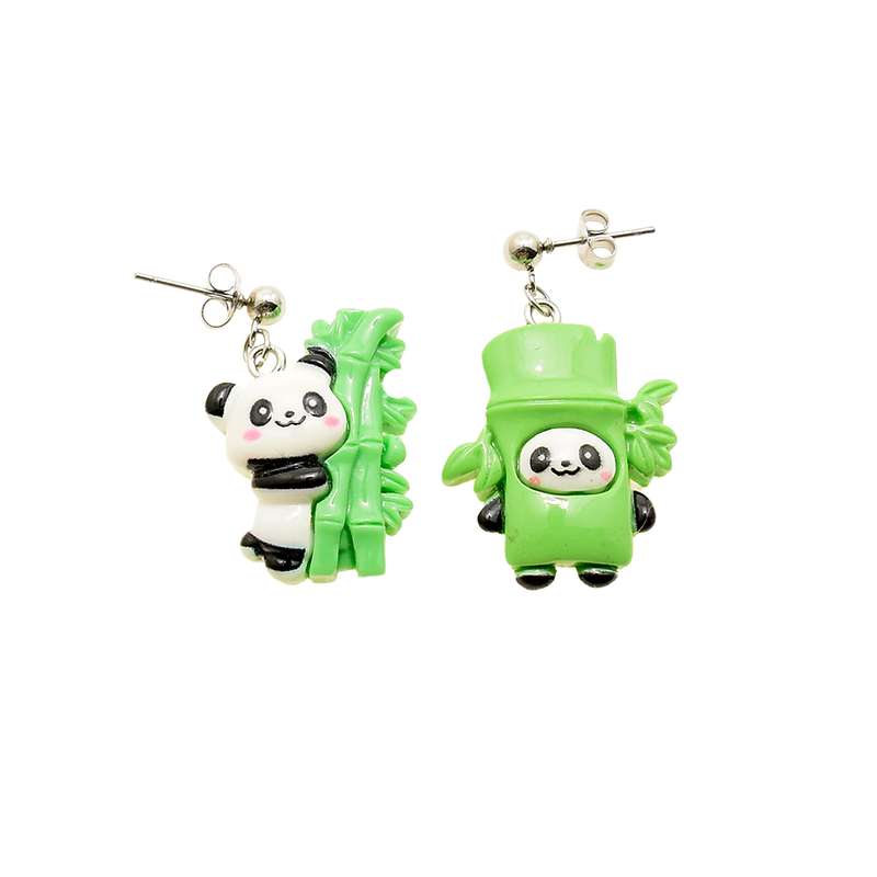 گوشواره دخترانه دلنار گالری مدل پاندا و بامبو گوشواره دخترانه دلنار گالری مدل پاندا و بامبو