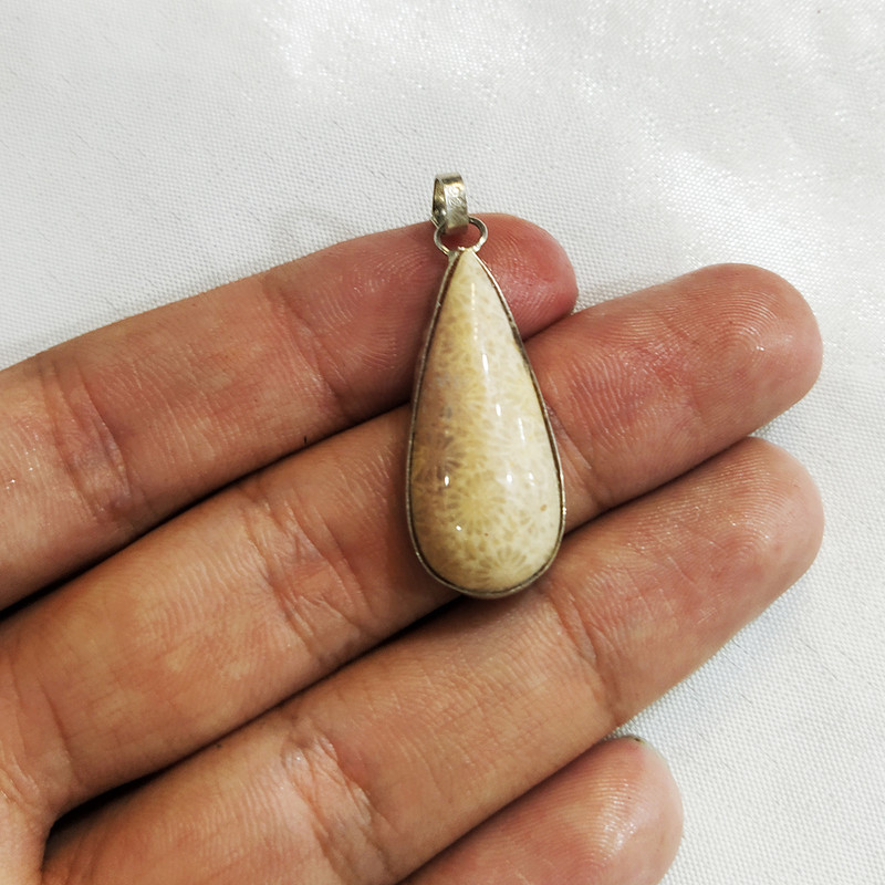 آویز گردنبند نقره زنانه سلین کالا مدل عقیق شجر ce-As16 آویز گردنبند نقره زنانه سلین کالا مدل عقیق شجر ce-As16