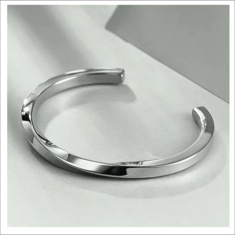 عکس شماره 3 : دستبند مردانه گيلواره زراوشان مدل خلخال تیتانیومی کد a0056