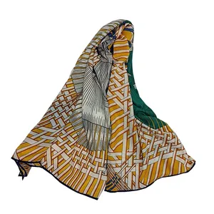 روسری زنانه مدل نخی دور دست دوز سیا کد QD1180