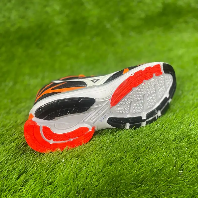 کفش بسکتبال مدل 0060