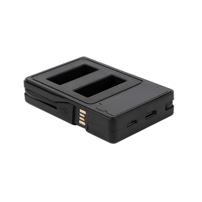 شارژر مدل DCA104 مناسب برای دوربین ورزشی گوپرو Hero 9 شارژر مدل DCA104 مناسب برای دوربین ورزشی گوپرو Hero 9