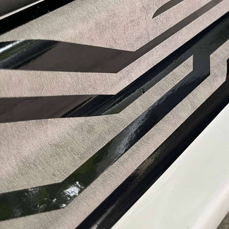 برچسب بدنه خودرو شیپرس طرح پارکابی چرم کد SP021 مناسب برای JAC J4 بسته 4 عددی به همراه جاکلیدی