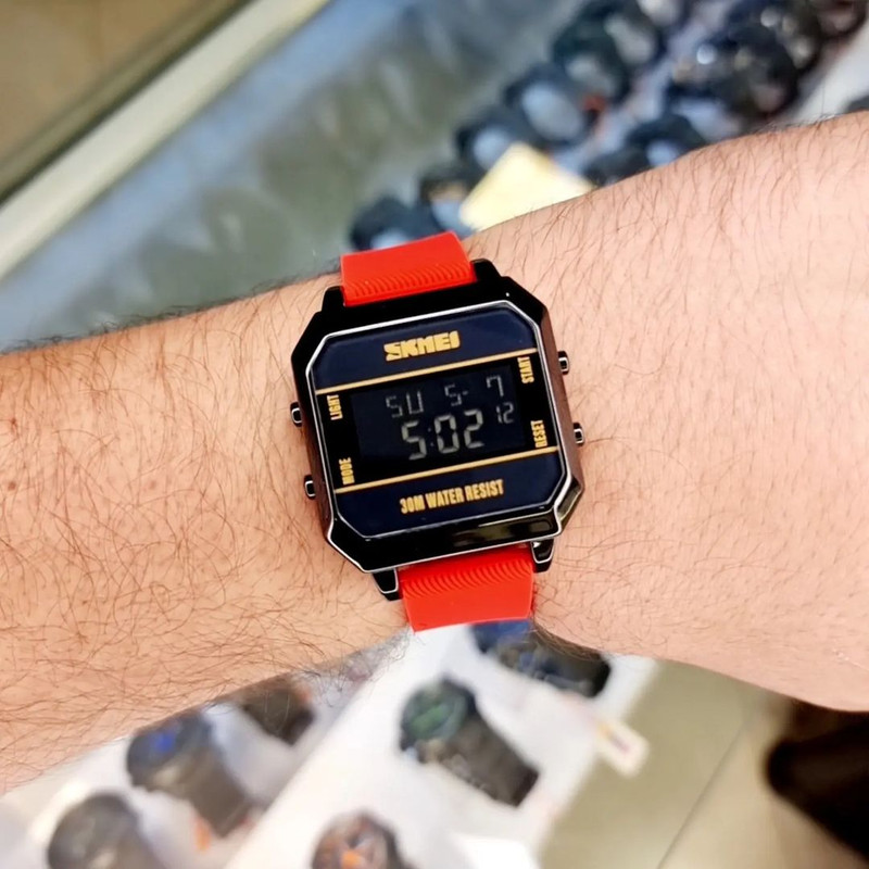 ساعت مچی دیجیتال اسکمی مدل بند پیو