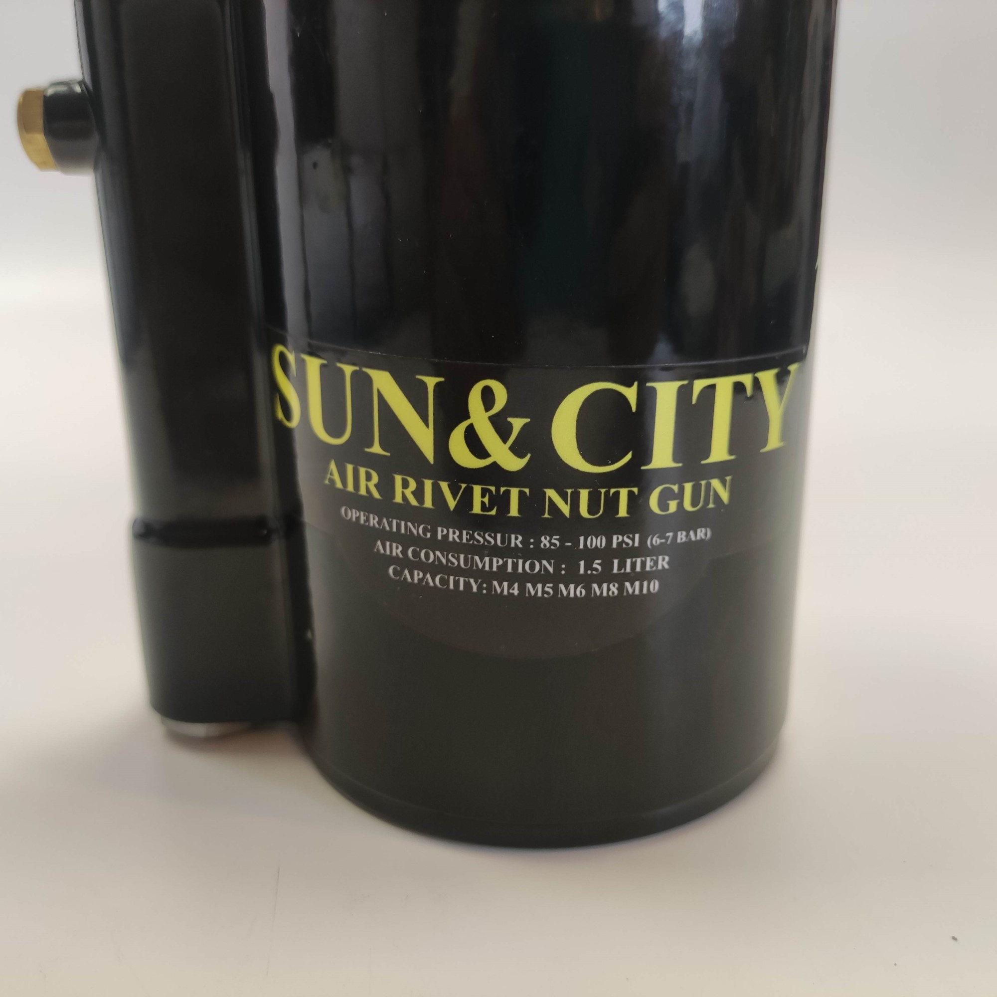 مهره پرچ کن بادی سان اند سیتی مدل CO2000