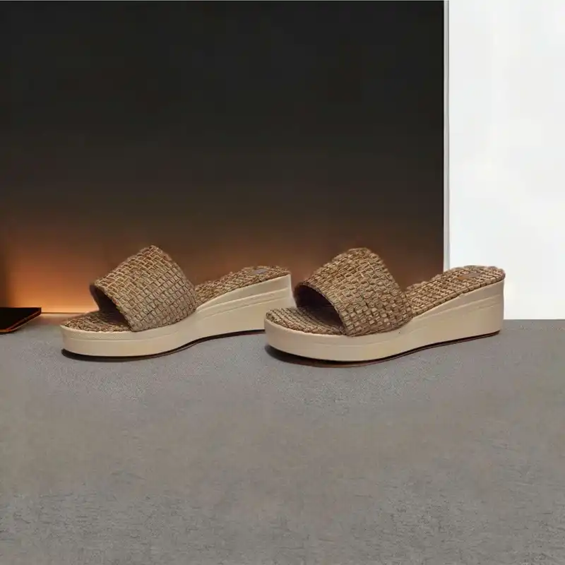 صندل زنانه مدل کنسا