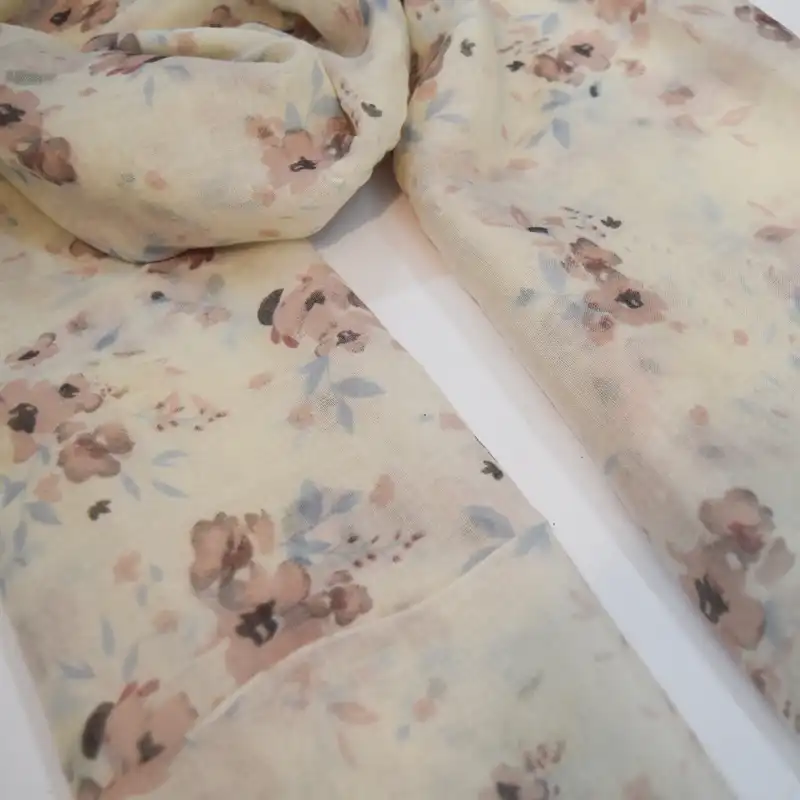 شال زنانه مدل TRF کد 5