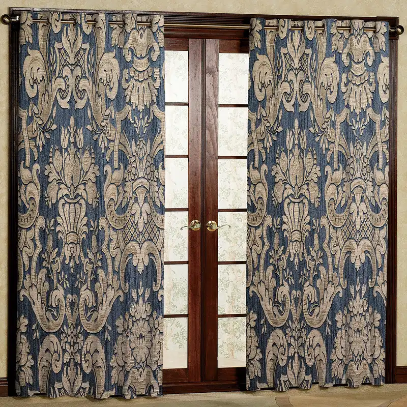 پرده مدل طرح دار مخمل پانچی کد 2662 سایز 200x140 سانتی متر