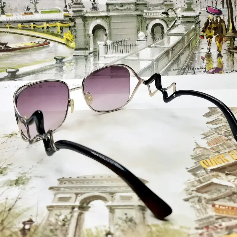 عینک آفتابی زنانه مدل EF111S