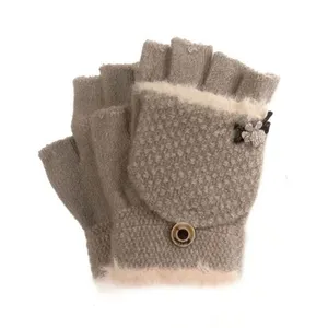 دستکش بافتنی زنانه مدل عروسکی کد 02