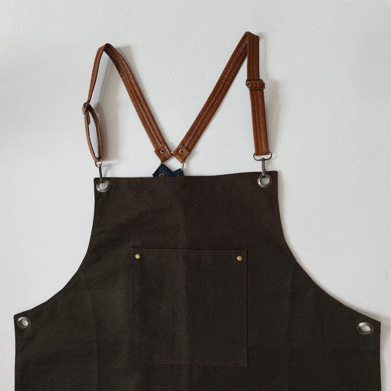 پیش بند کار مدل چرم