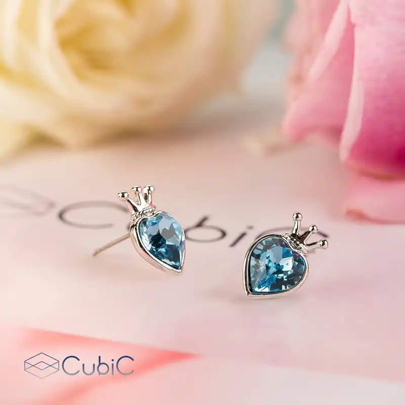 گوشواره زنانه کوبیک مدل QE-74942