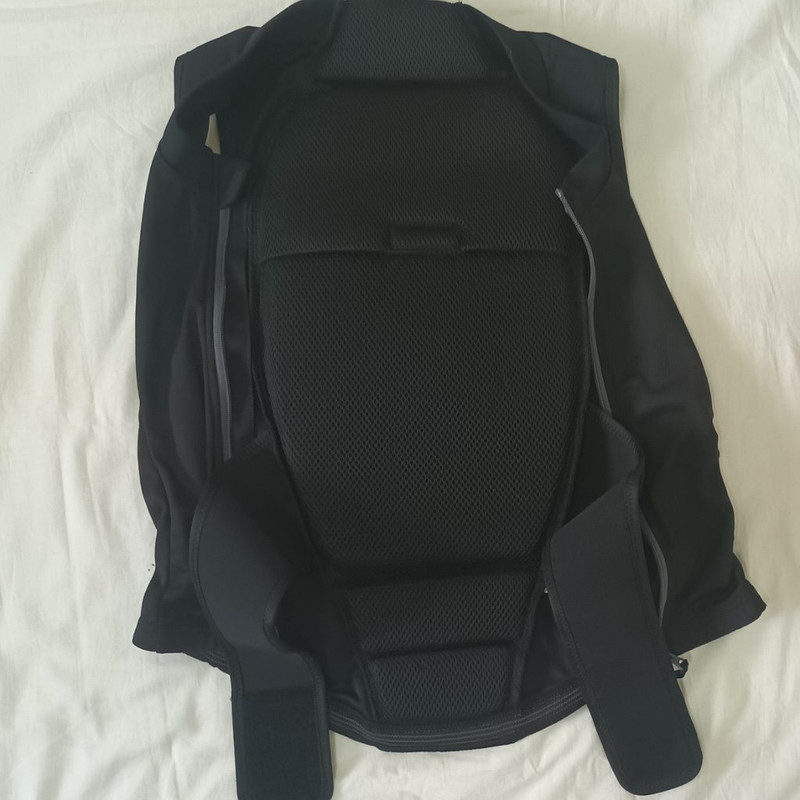 جلیقه ایمنی کریویت  مدل SM74