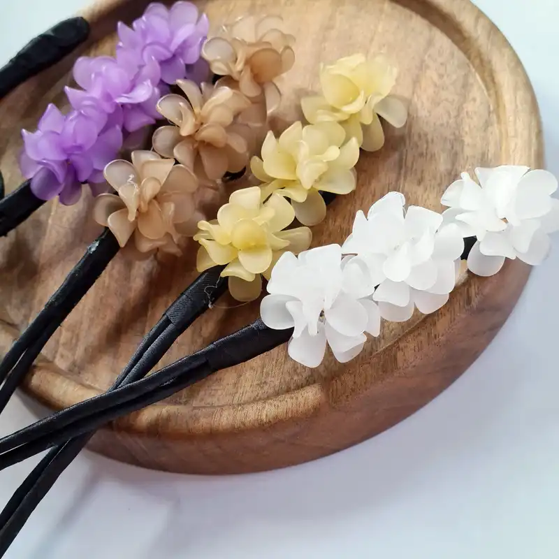 گیره مو زنانه مدل باندفر گل brg 7095