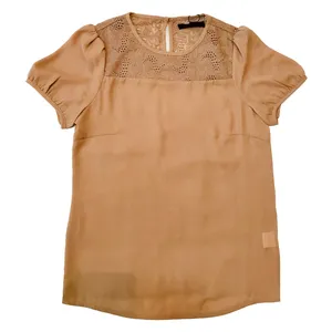 بلوز آستین کوتاه زنانه مدل عروسکی سوزن دوزی