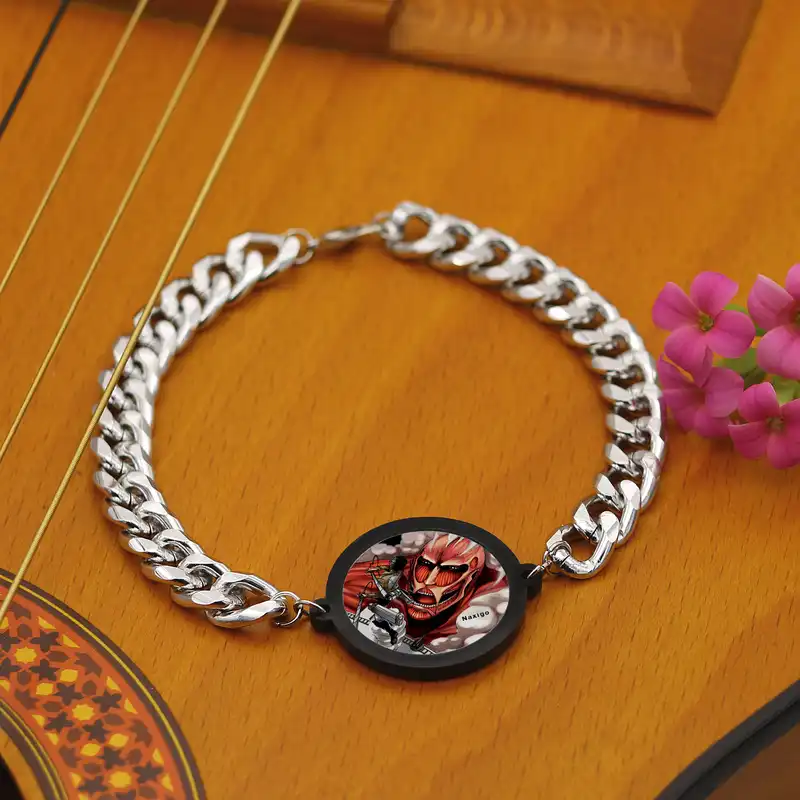 دستبند ناکسیگو مدل اتک آن تایتان کد BZ7828