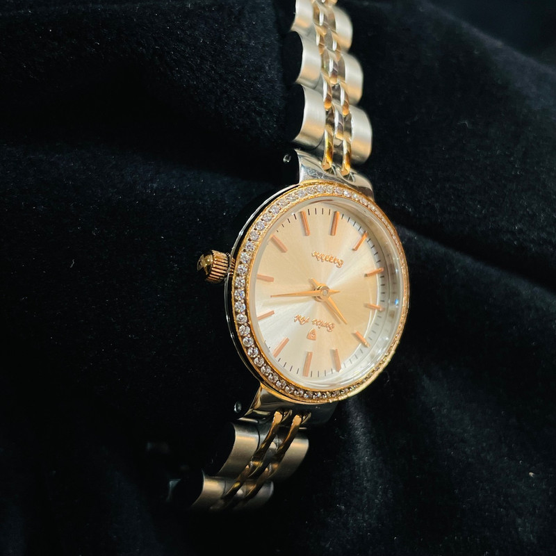 ساعت مچی عقربه‌ای زنانه سوئیس آرت مدل 620001-05