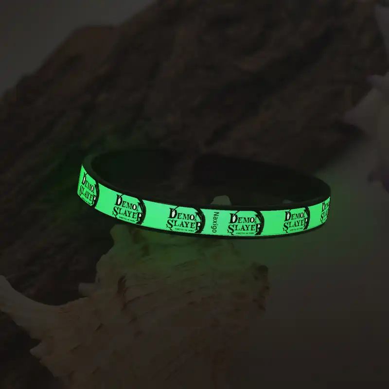دستبند ناکسیگو مدل شب تاب طرح Demon Slayer کد BR7062
