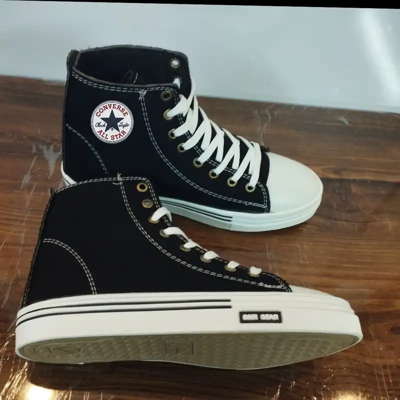 کفش پیاده روی زنانه مدل آلستار ساقدار