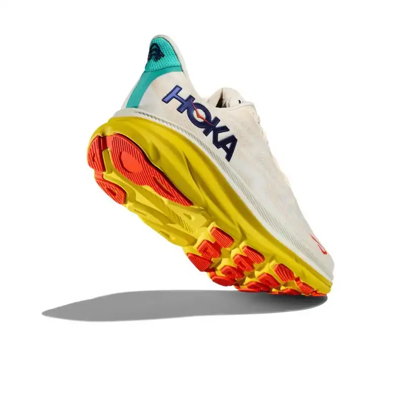 کفش پیاده روی هوکا مدل 9