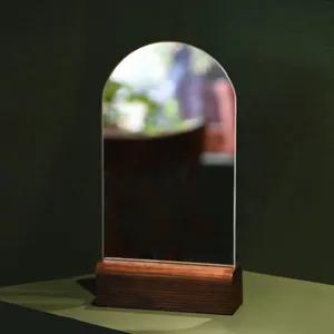 آینه رومیزی مدل بیدار طرح ساده به همراه پایه