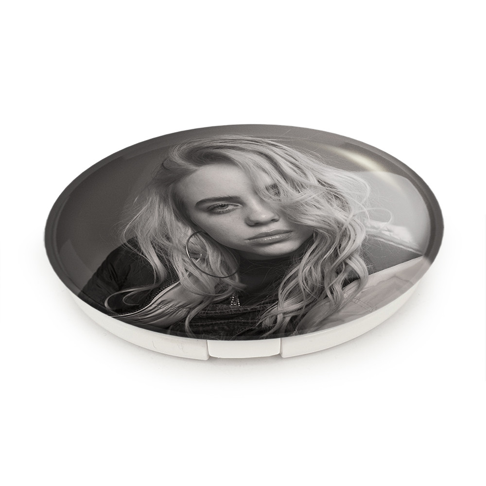 آینه جیبی خندالو طرح بیلی آیلیش Billie Eilish مدل تاشو کد 2651