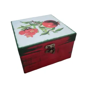 جعبه هدیه مدل یلدا