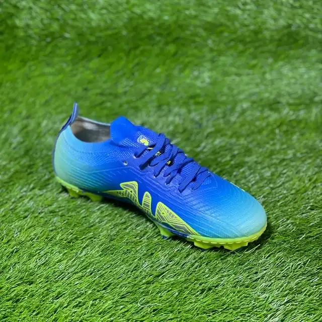 کفش فوتبال پسرانه مدل استوک درا ساقدار