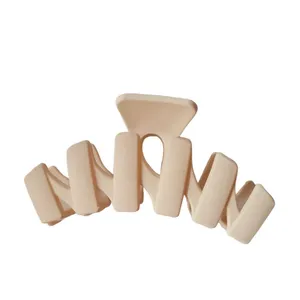 کلیپس مو زنانه مدل خطی زیکزاکی 