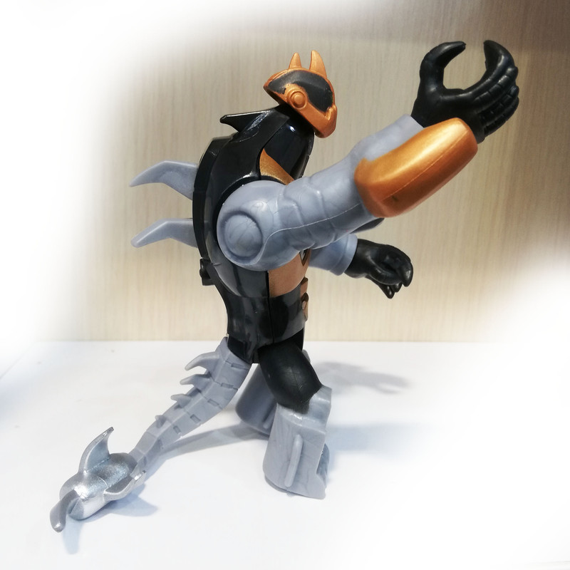 اکشن فیگور مدل بن تن کد 1655