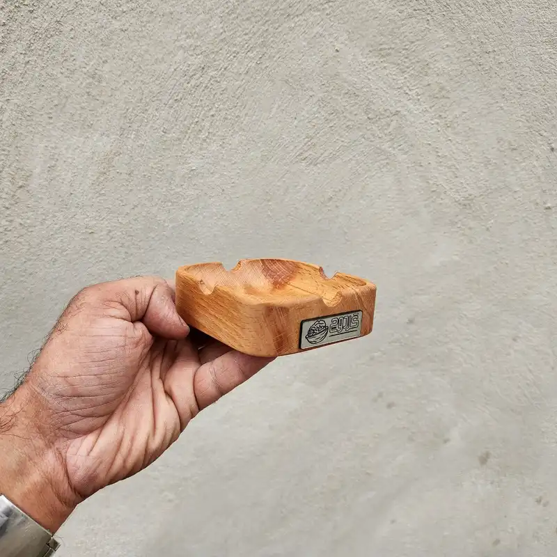 زیرسیگاری چوبی گردوچ مدل دریا