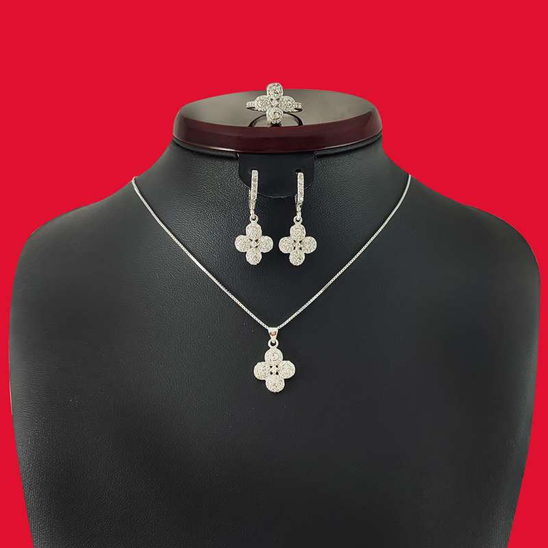 نیم ست نقره زنانه مدل تایلندی کد NG2063