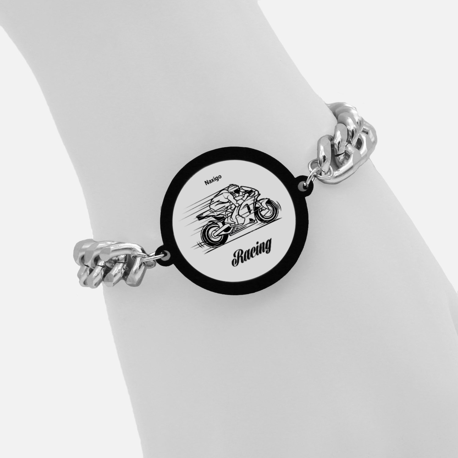 دستبند ناکسیگو مدل موتورسواری کد BZ7774 دستبند ناکسیگو مدل موتورسواری کد BZ7774