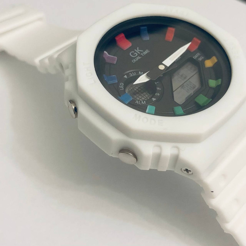 ساعت مچی دیجیتال مدل 2100 ساعت مچی دیجیتال مدل 2100