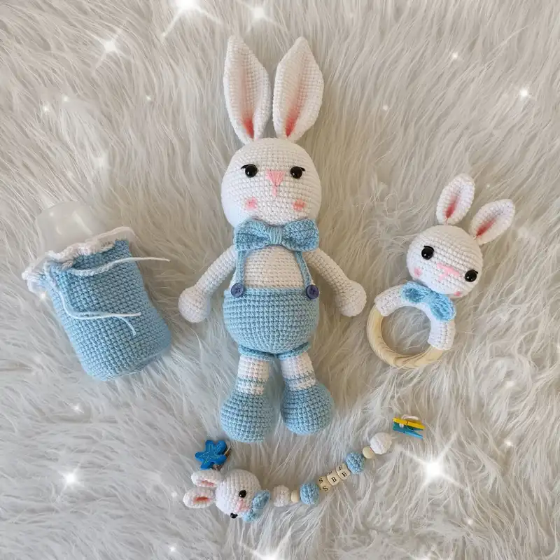 عروسک بافتنی مدل جغجغه طرح خرگوش  کد 30501 مجموعه 4 عددی