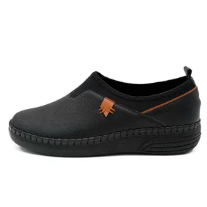 کفش روزمره زنانه اریانا مدل کژال