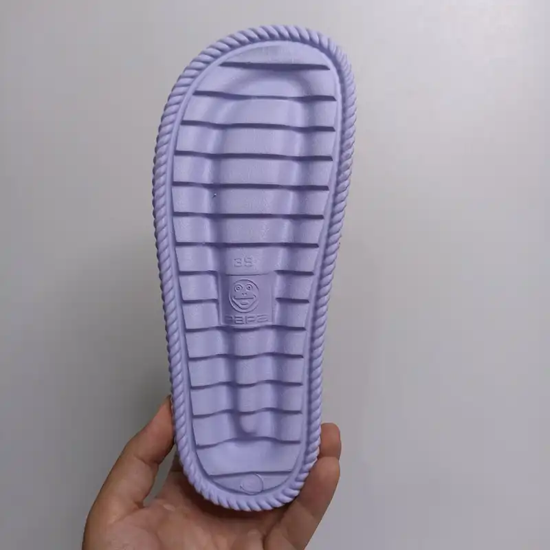 صندل زنانه پاپا مدل کارن کد 1528-LPE