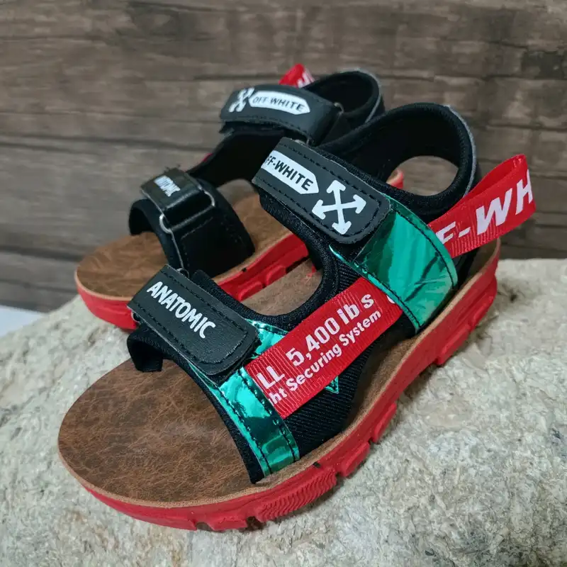 صندل پسرانه مدل آرتین طبی کد p.a.t رنگ قرمز