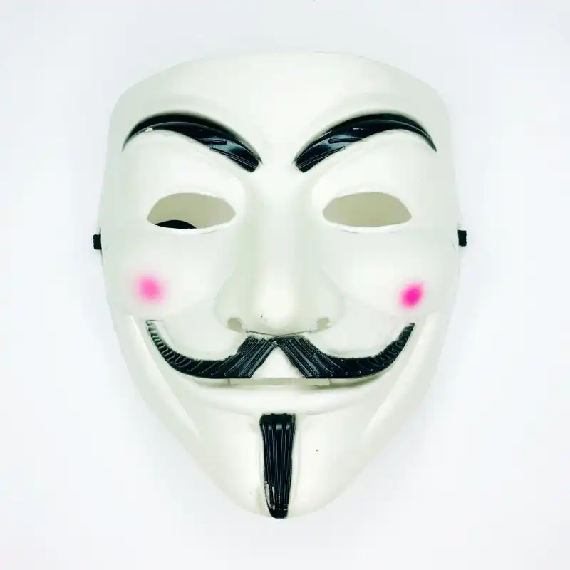 ماسک ایفای نقش مدل وی