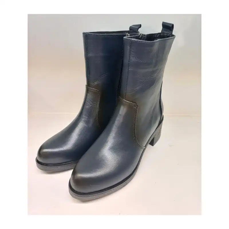 نیم بوت زنانه سرزمین چرم کد 145329 رنگ سرمه ای