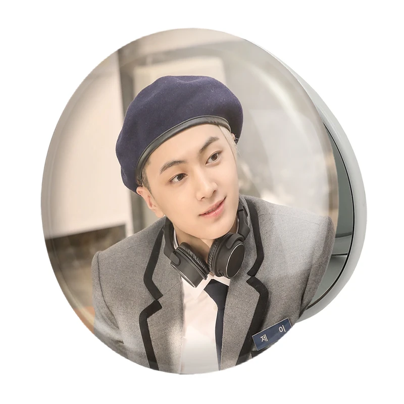 آینه جیبی خندالو طرح جی گروه انهایپن ENHYPENمدل تاشو کد 12333 