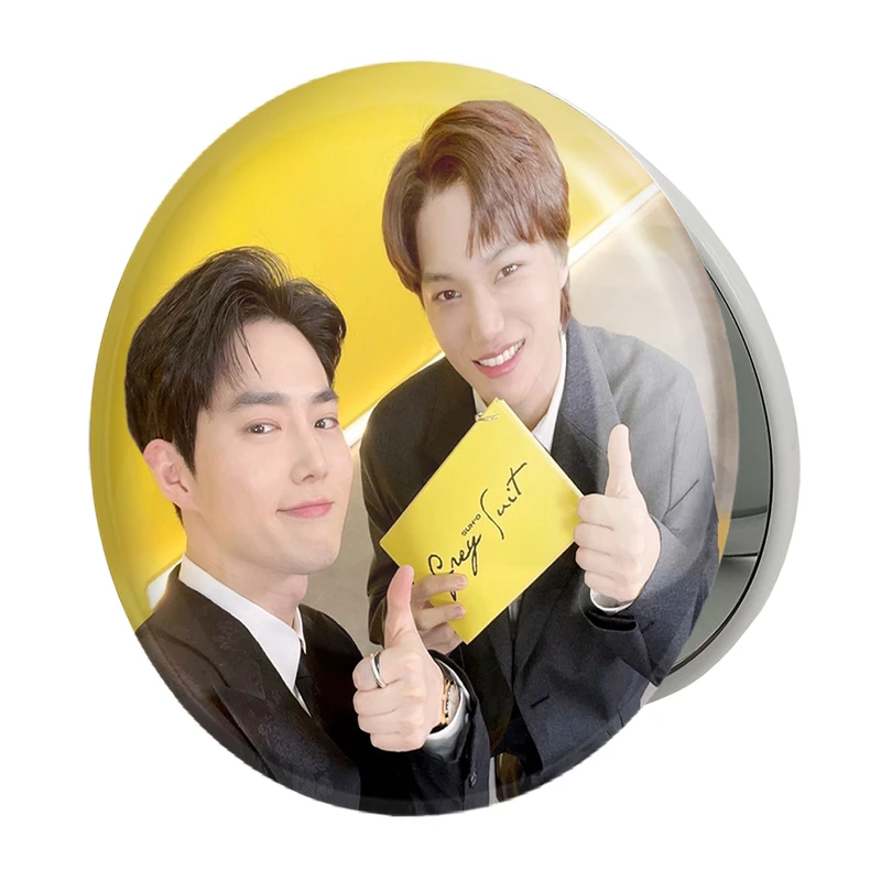 آینه جیبی خندالو طرح سهو و کای گروه اکسو EXO مدل تاشو کد 16799 