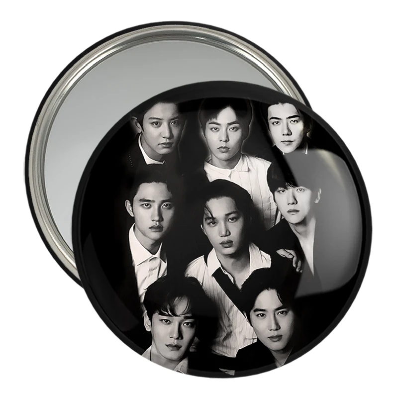 آینه جیبی خندالو مدل گروه موسیقی اکسو EXO  کد 2835