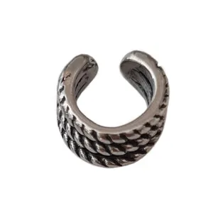 پیرسینگ گوش مدل ایر کاف