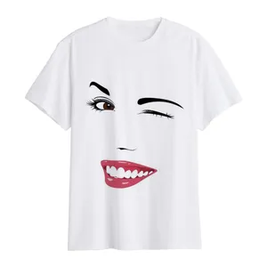 تی شرت آستین کوتاه زنانه مدل چشمک