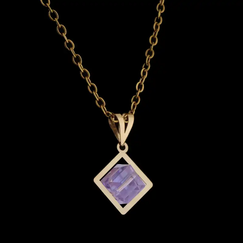 گردنبند طلا 18 عیار ناریا مدل مکعب یاسی تیره