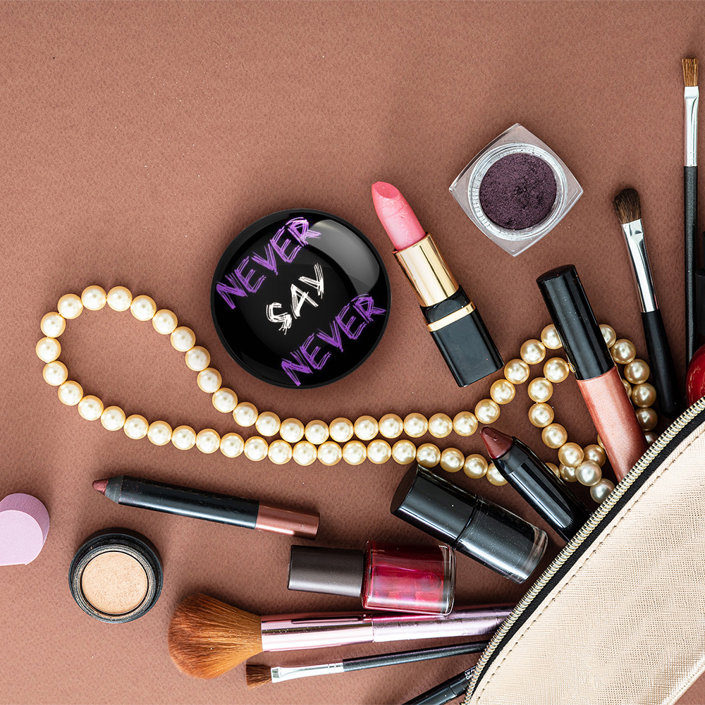 آینه جیبی خندالو مدل Never Say Never  کد 2731