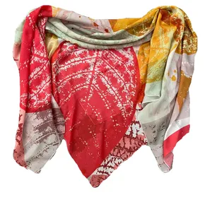 روسری دخترانه مدل طرحدار کد 2028