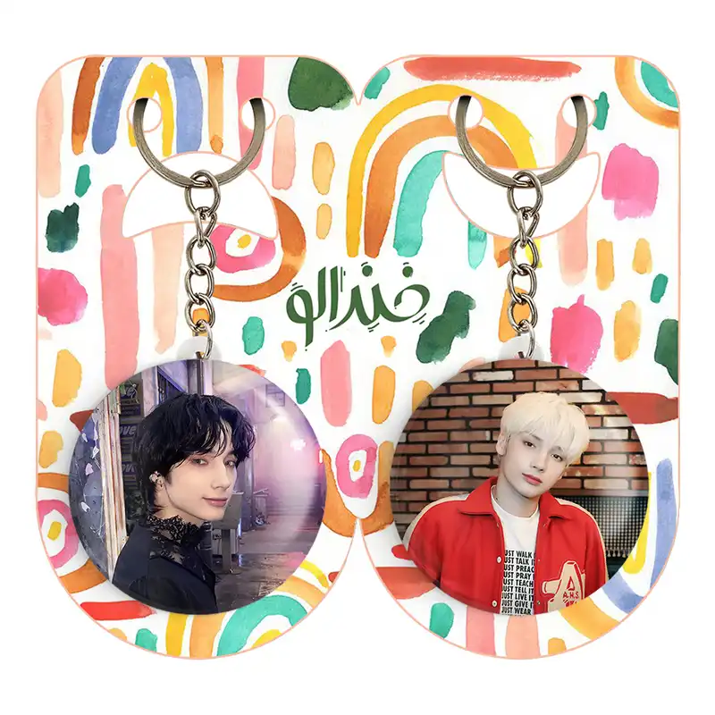 جاکلیدی خندالو مدل هیونینگ کای گروه تی اکس تی TXT کد 2001420009 مجموعه 2 عددی